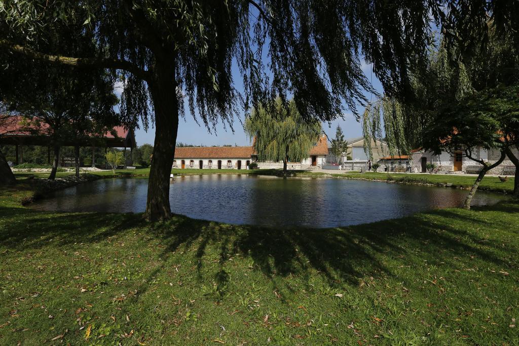 Bed and Breakfast Domaine De Collen Lepine  Екстер'єр фото